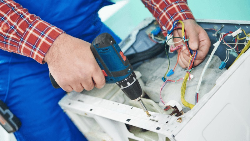 Ayaş Hitachi servisi orijinal yedek parça kullanımı